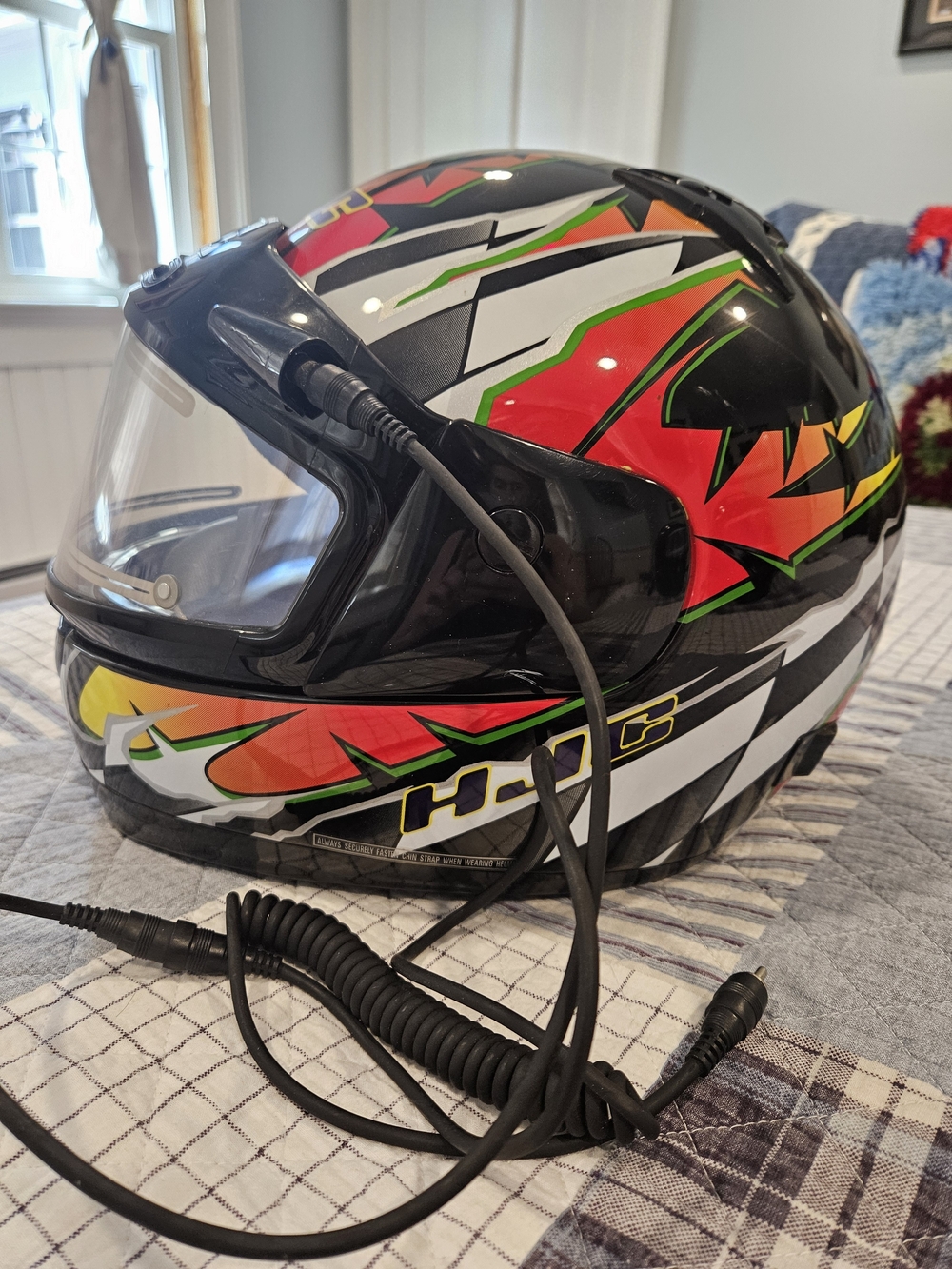HJC Snowmobile Helmet w/Heated Visor